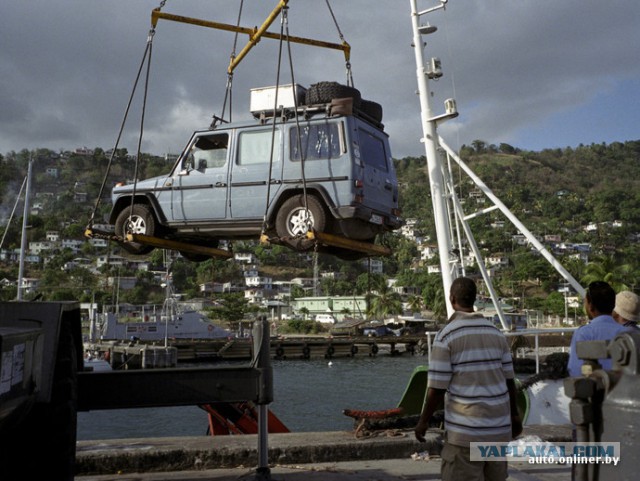 Немец проехал на Gelandewagen весь мир.