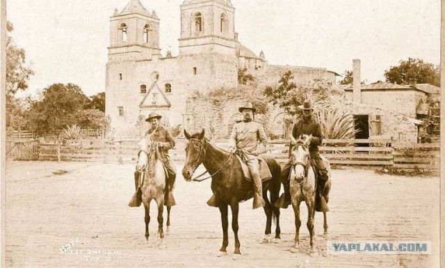 История в фотографиях