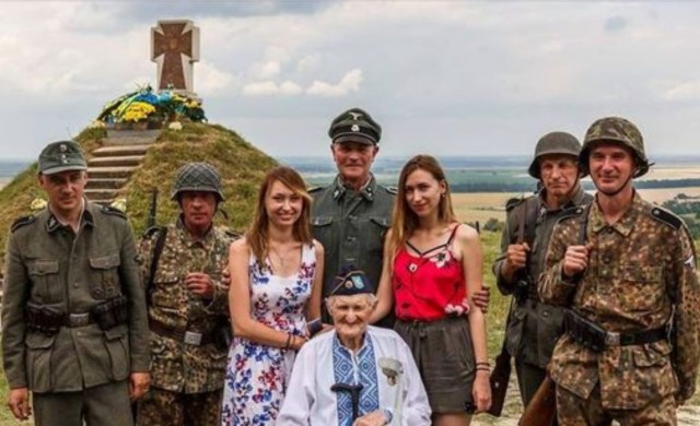 Под Харьковом упал и загорелся самолёт