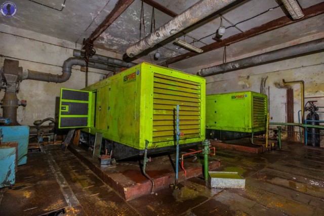 Заброшенный и затопленный со всем содержимым советский министерский бункер