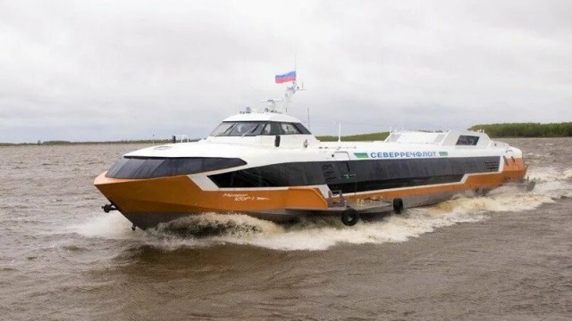 Саратов вчера посетил красивый гость: «Метеор-120Р» впервые прибыл в Саратов