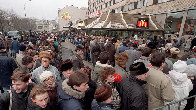 В центре Москвы закрыли четыре Макдоналдса