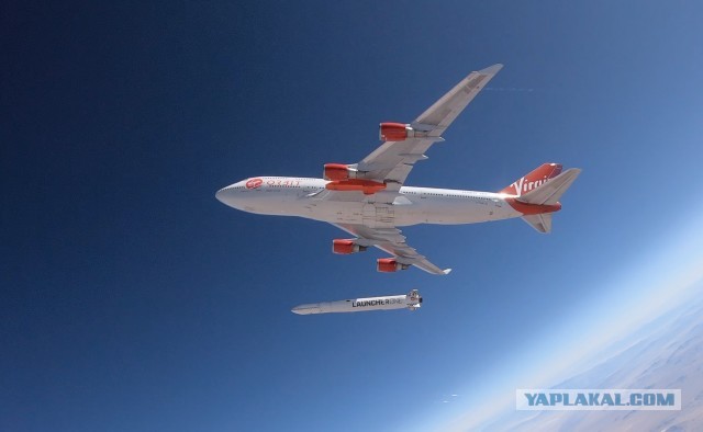 Как Boeing 747 с пятью двигателями летал