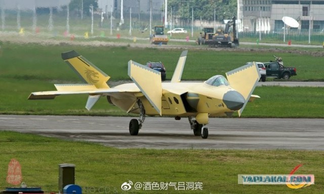 Китай отказался от российских двигателей для новейших истребителей J-20