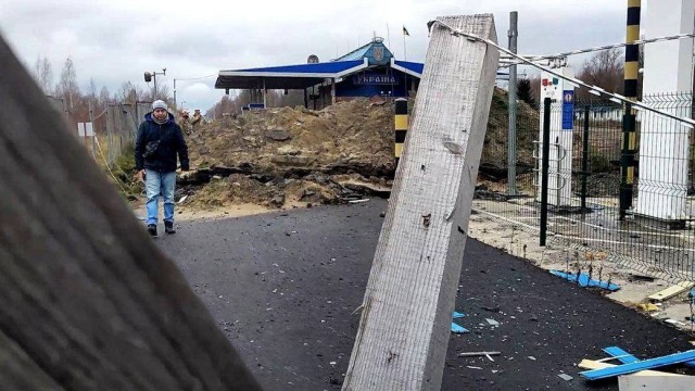 Так выглядит украинско-белорусская граница со стороны Ровенской области Украины.