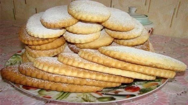 Типичные лакомства той поры