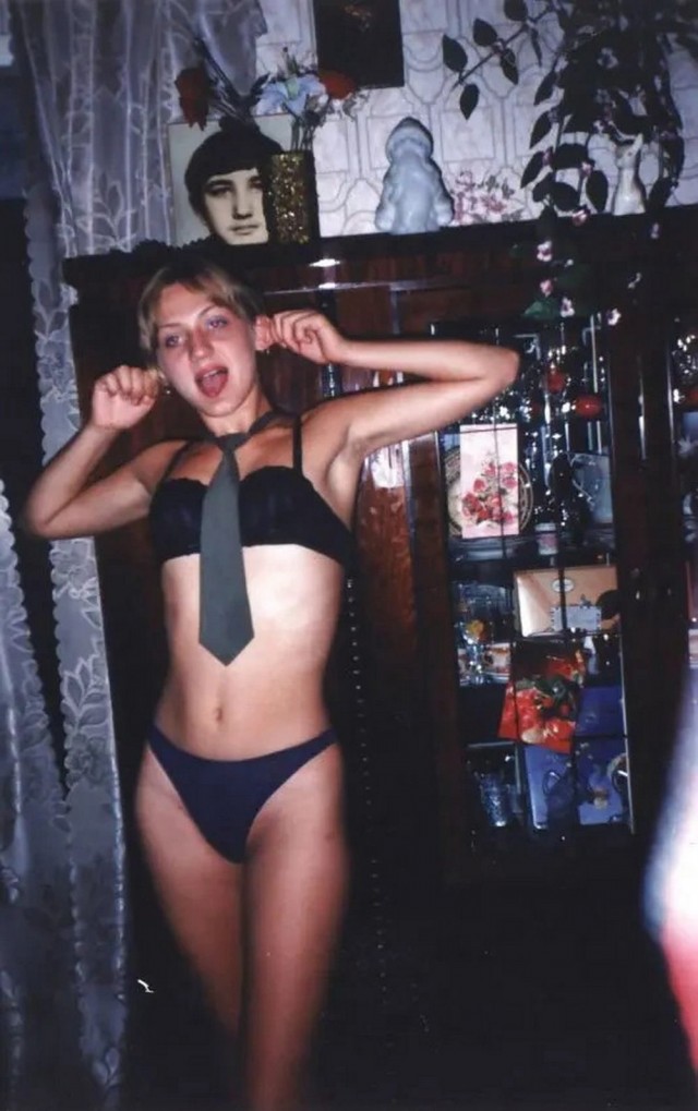 Девчата из 90-х и 2000-х 21.05.2025