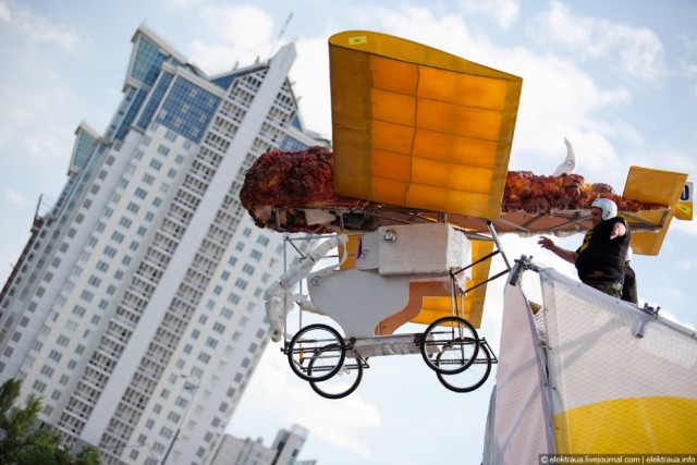 "Кузькина мать" и Red Bull Flugtag 2010