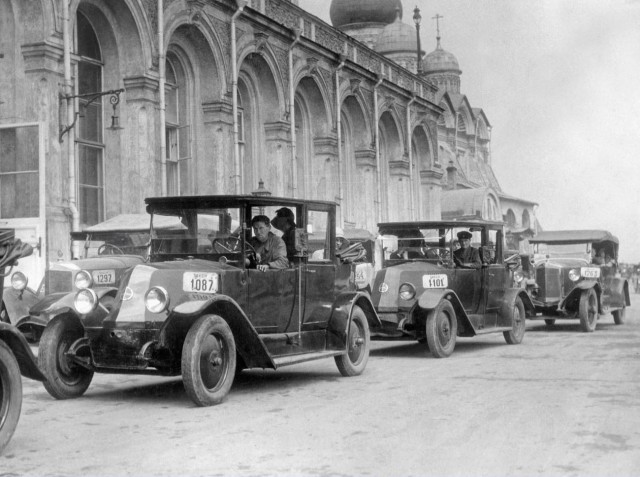 Москва в 1930