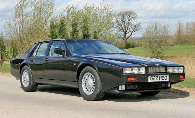 Aston Martin Lagonda: компьютер на колесах, или машина будущего, отправленная в прошлое