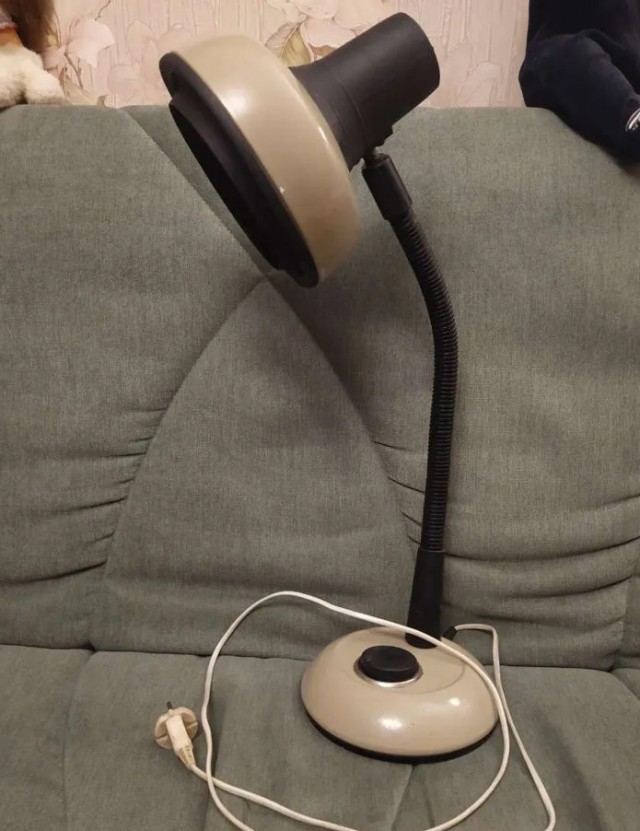 Настольные лампы и бра из СССР