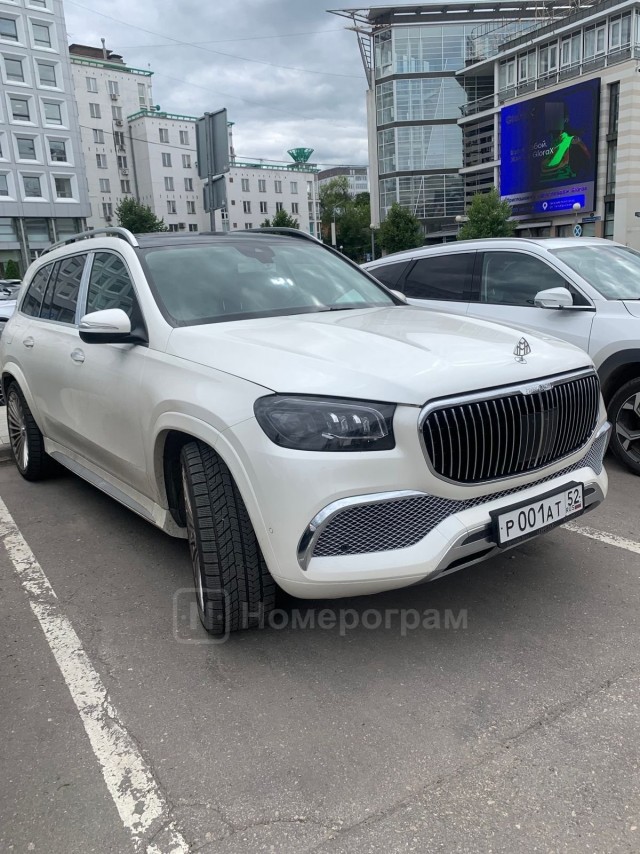 Криминальный авторитет и бывший полицейский делили «Майбах» с помощью огнестрельного оружия