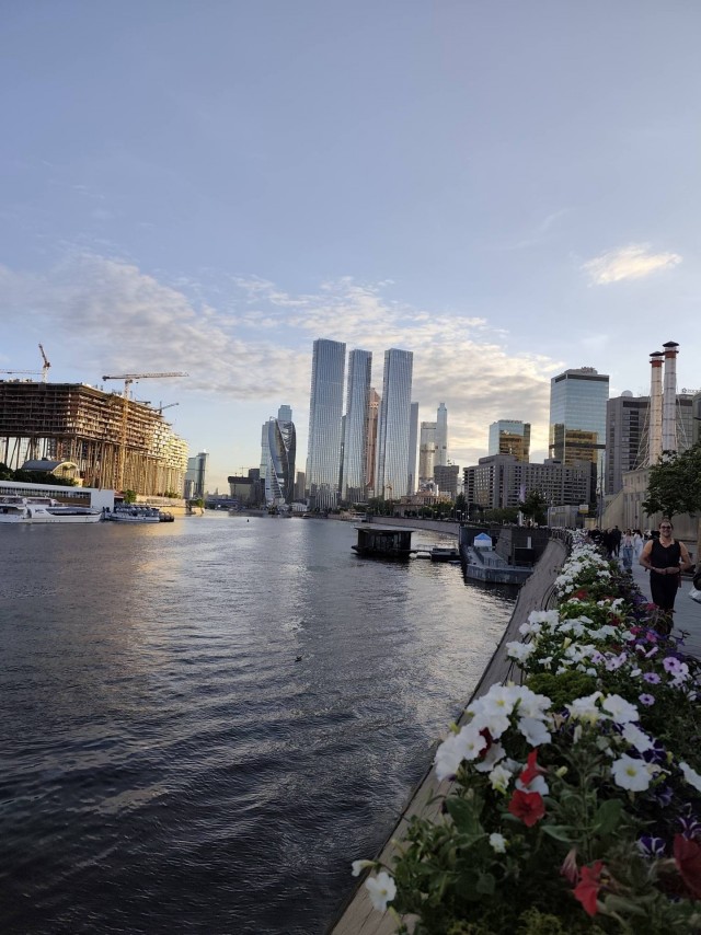 Шляюсь по  Москве
