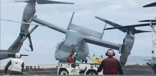 Видео крушения американского военного вертолёта MV-22 Osprey во время учений в Австралии