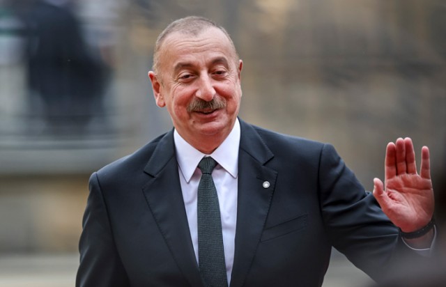 Алиев не приедет в Москву 9 мая