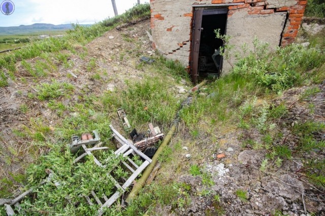 Брошенный бункер связи Дальней Авиации ВВС СССР на Чукотке