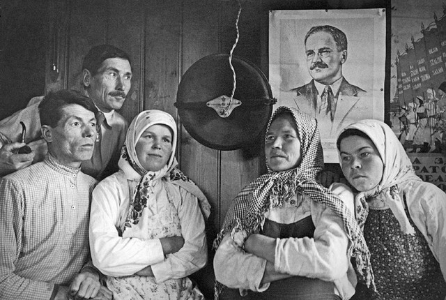 Минцифры хочет вернуть антенны на крыши