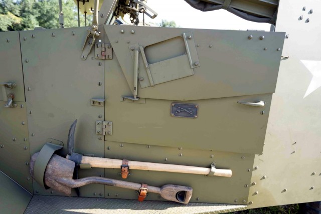 1942 White M3A1 Scout Car. Автопятница №140