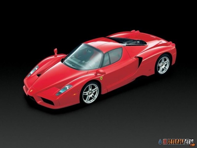 В США разбилась самая дорогая модель Ferrari