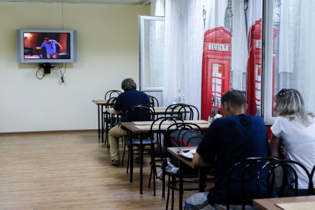 Кризис-фигизис: нашли дешевые столовые во всех московских аэропортах