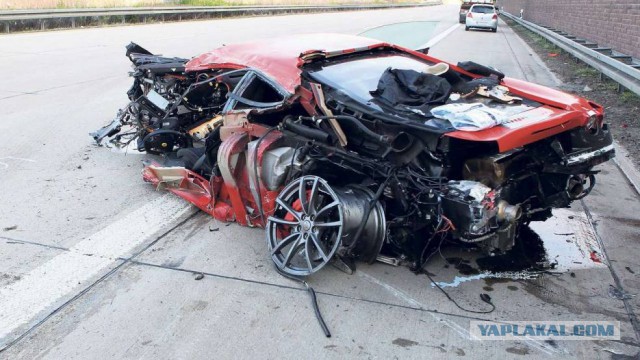 Мажор на Ferrari устроил гонки на скорости 230 км/ч по Москве
