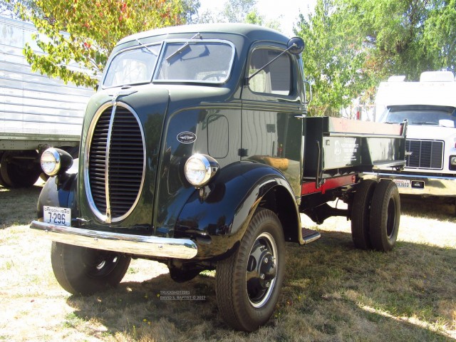 Marmon-Herrington 4x4. Красивых автофото пост.