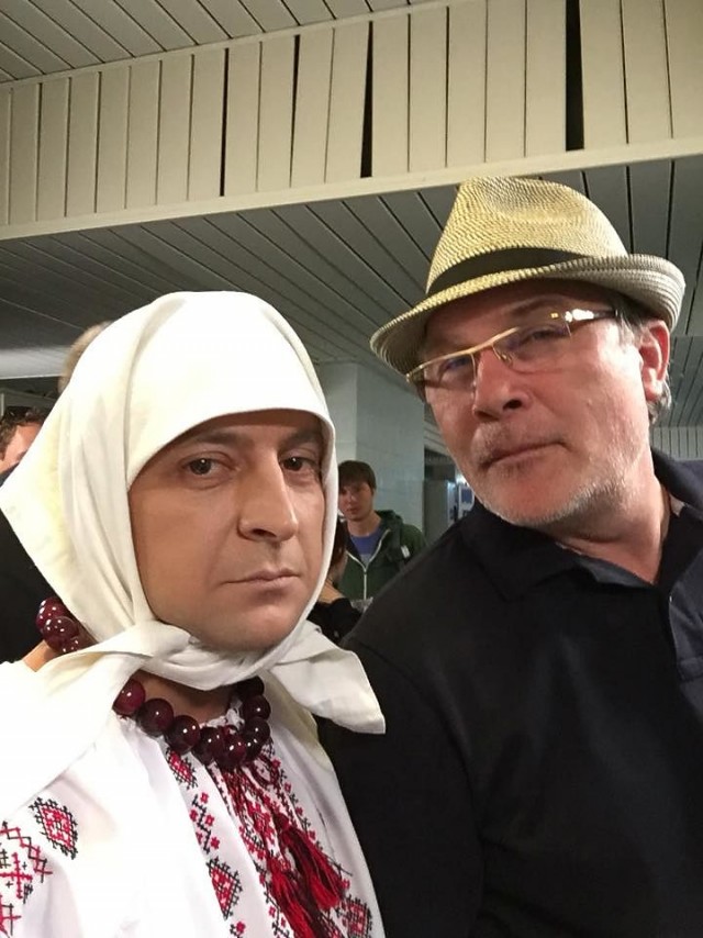 Пока журналист задавал вопрос, президент Украины успел: