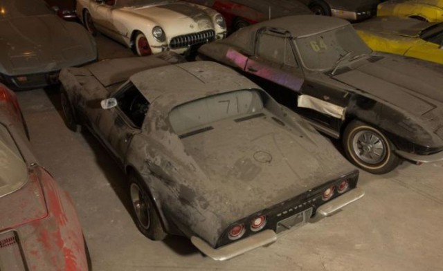 36 спорткаров Corvette