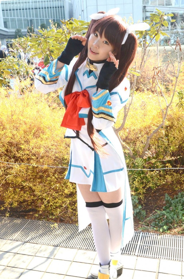 Фото с Comiket 81 /人◕ ‿‿ ◕人\