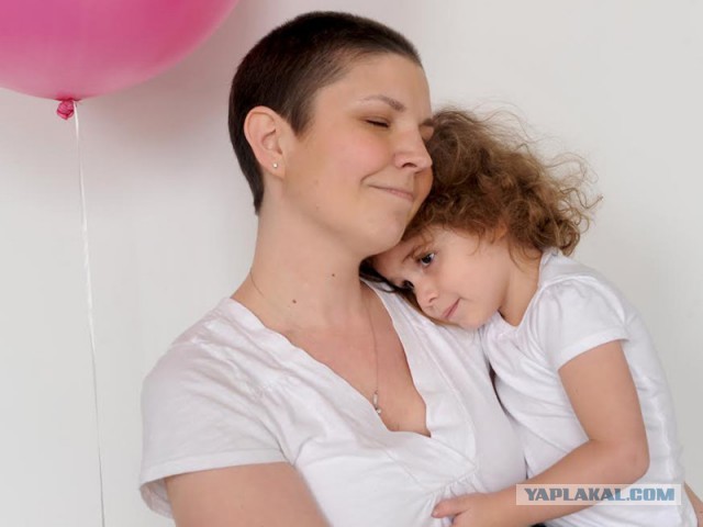 Больная раком мама сделала удивительное для дочки