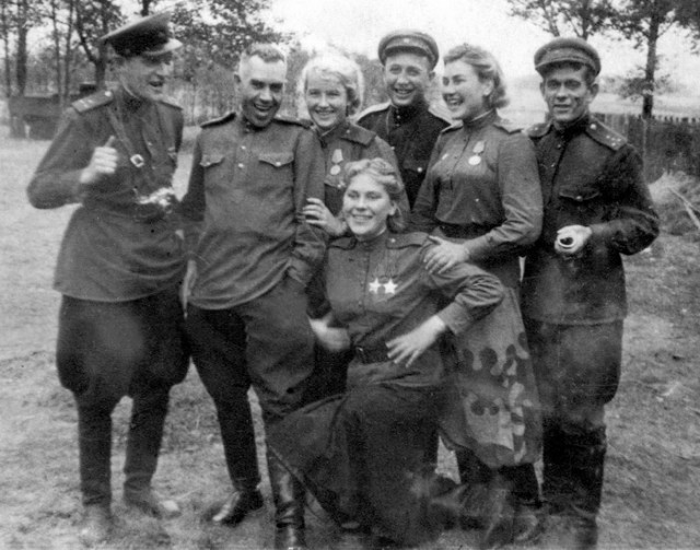24 января 1945 года сделала последнюю запись в своем дневнике Роза Шанина