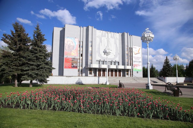А давайте расскажем про свои города?