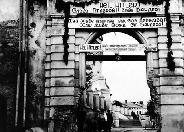 Украина: Кто лепит големов из наших детей?