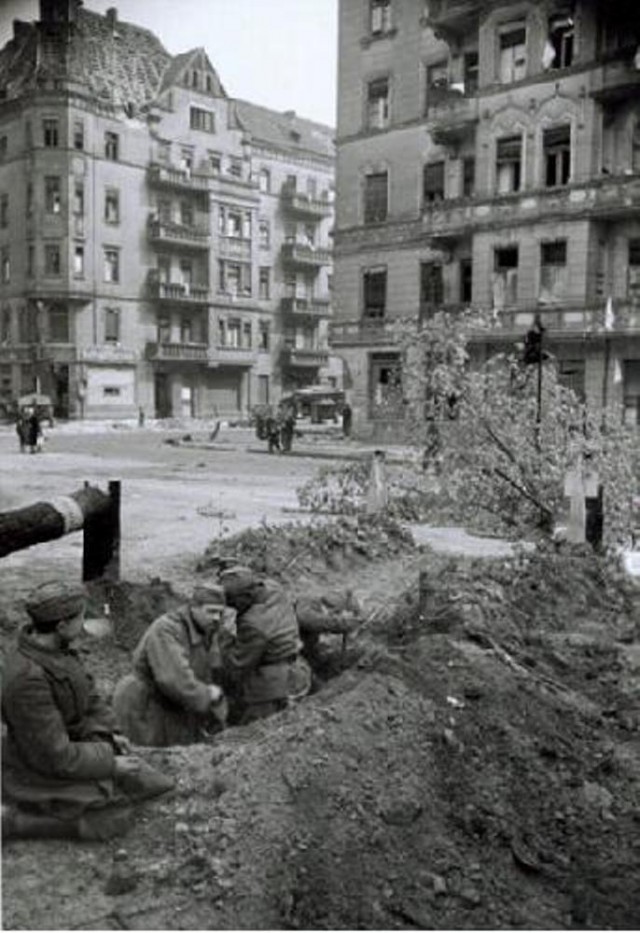 Берлинская операция. Апрель - май 1945 года.