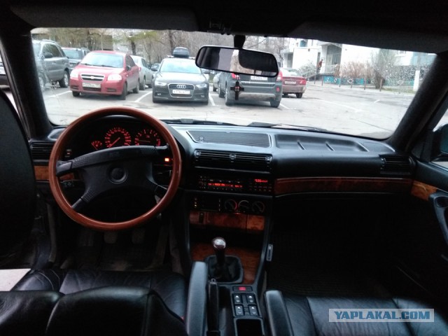 Снова рукожопство и BMW.