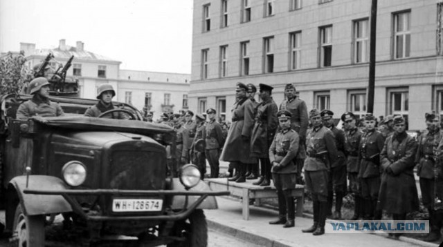 Если бы вы увидели, что поезд едет в СССР, поехали бы?