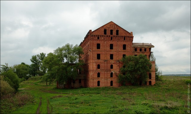 Адамова Мельница