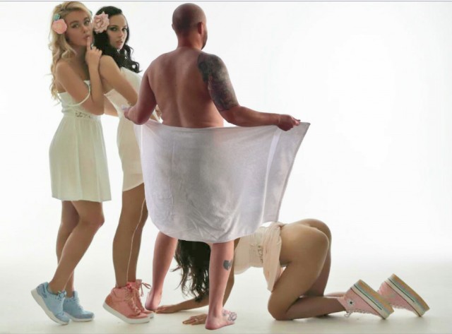 Фотожаба: Эксгибиционист