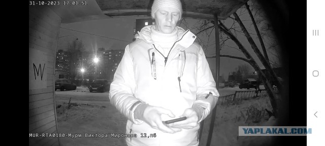 Грабитель напал с молотком на предпринимателя в Петербурге