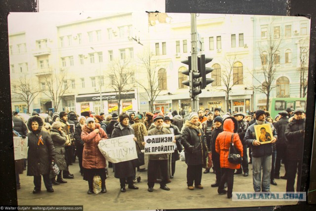 Фотовыставка "ВеЩдоки. Сирия. Украина" в Берлине