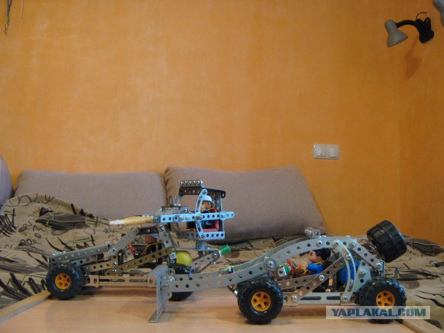 Лего против Советского конструктора.