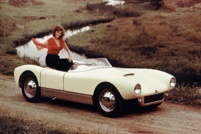 Самолёты на колёсах. Взлёт и падение автомобильной марки Saab