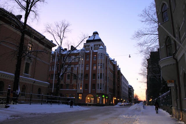 Как убирают гранитную крошку в Финляндии?