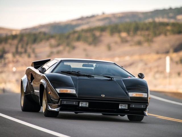 Lamborghini возродила Countach