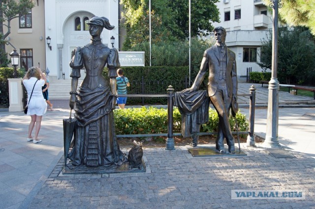 Необычные статуи мира