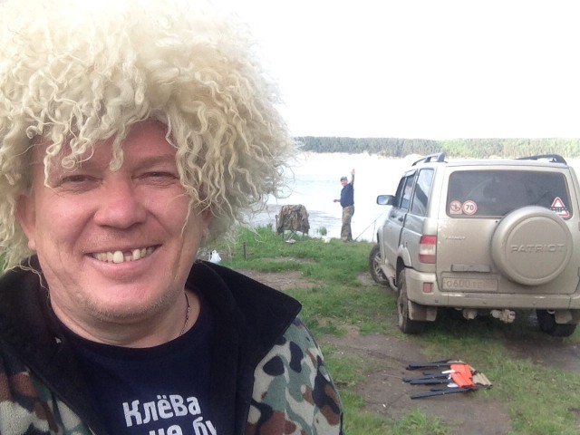 Многодетный отец узнал, что только один ребенок в семье его, и выгнал остальных детей и жену