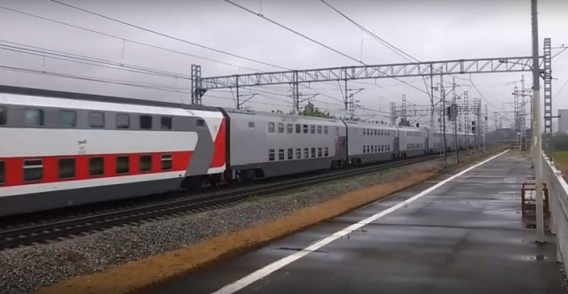 Каким будет интерьер вагонов пассажирских поездов в Крым