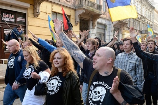 Денацификация Германии