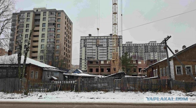 Если судить не по фильмам и центру Москвы.