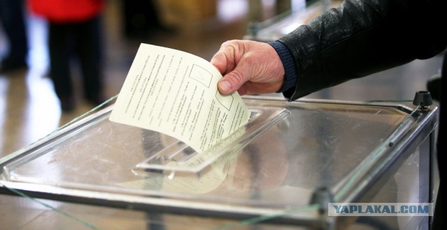93% жителей Крыма поддержали вхождение в РФ.